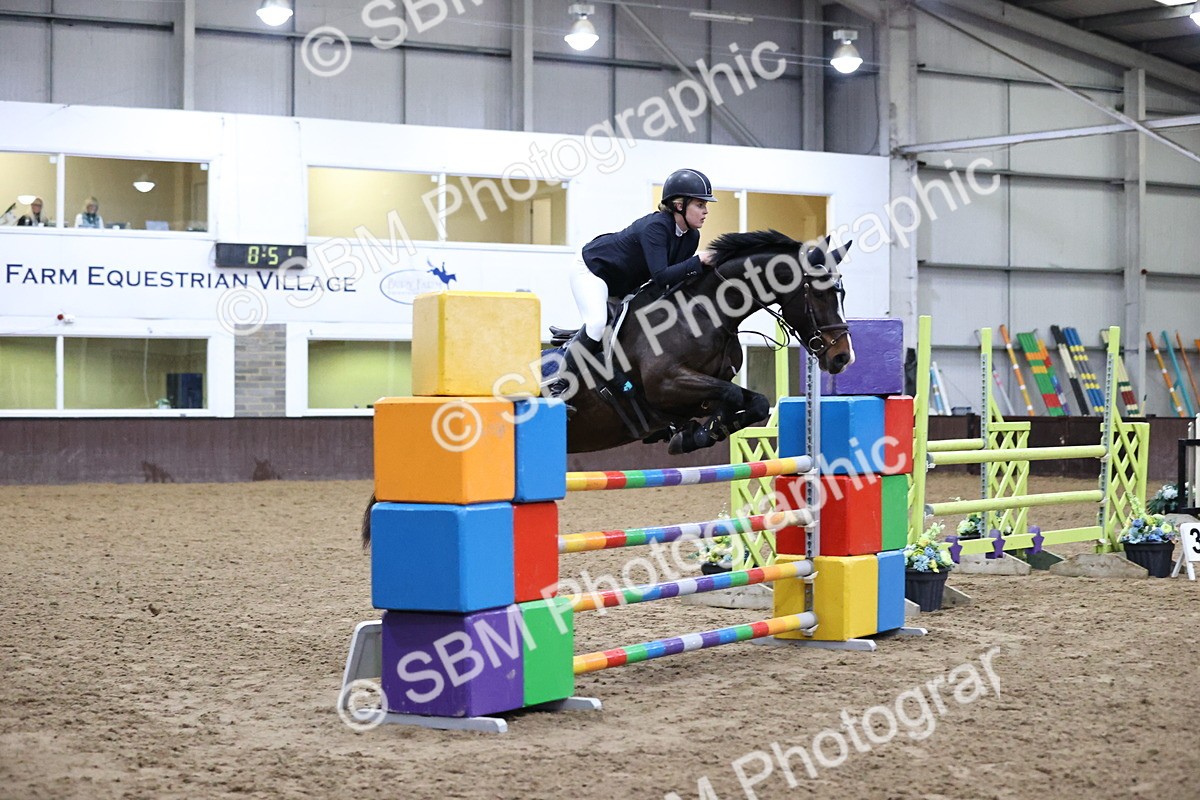 SBM_001986 - Class 4 - Senior Newcomers - 1.10m Open