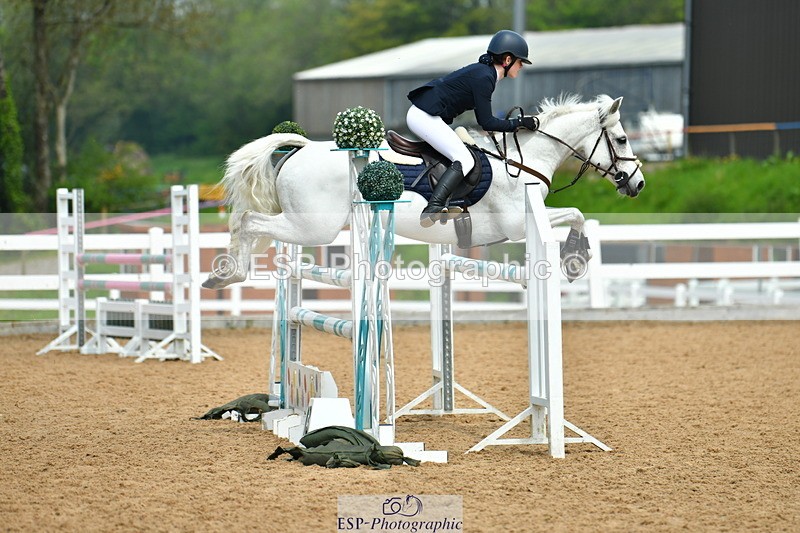 230514A-131829-02925 - Cls 25 Pony Foxhunter & 1.10m Open