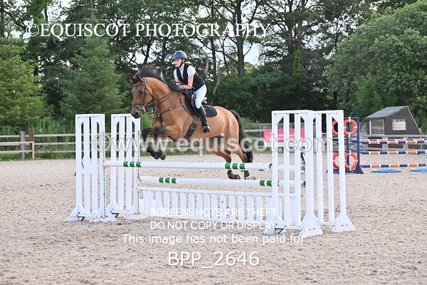 BPP_2646 - CLASS 8 Senior Newcomers/ 1.10m Open