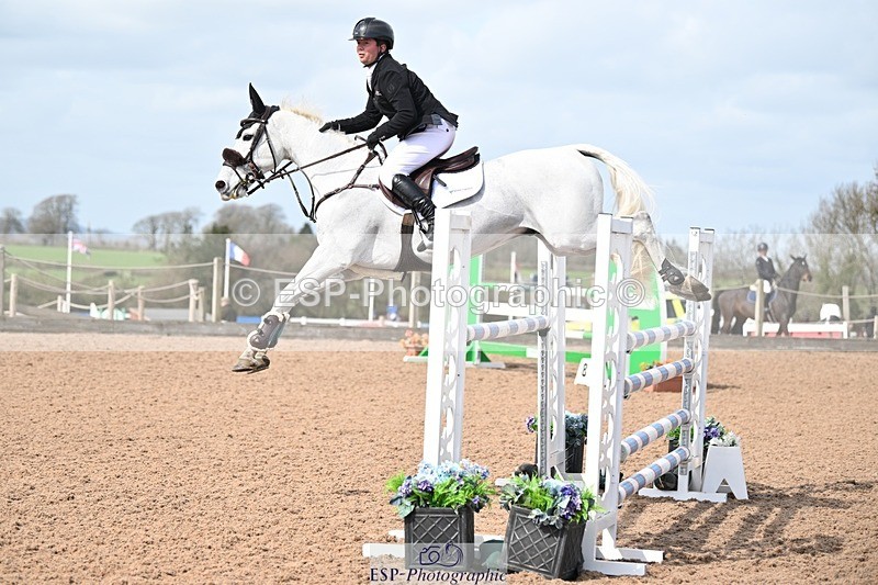 250329-115635-04391 - Cls 15 Snr Foxhunter