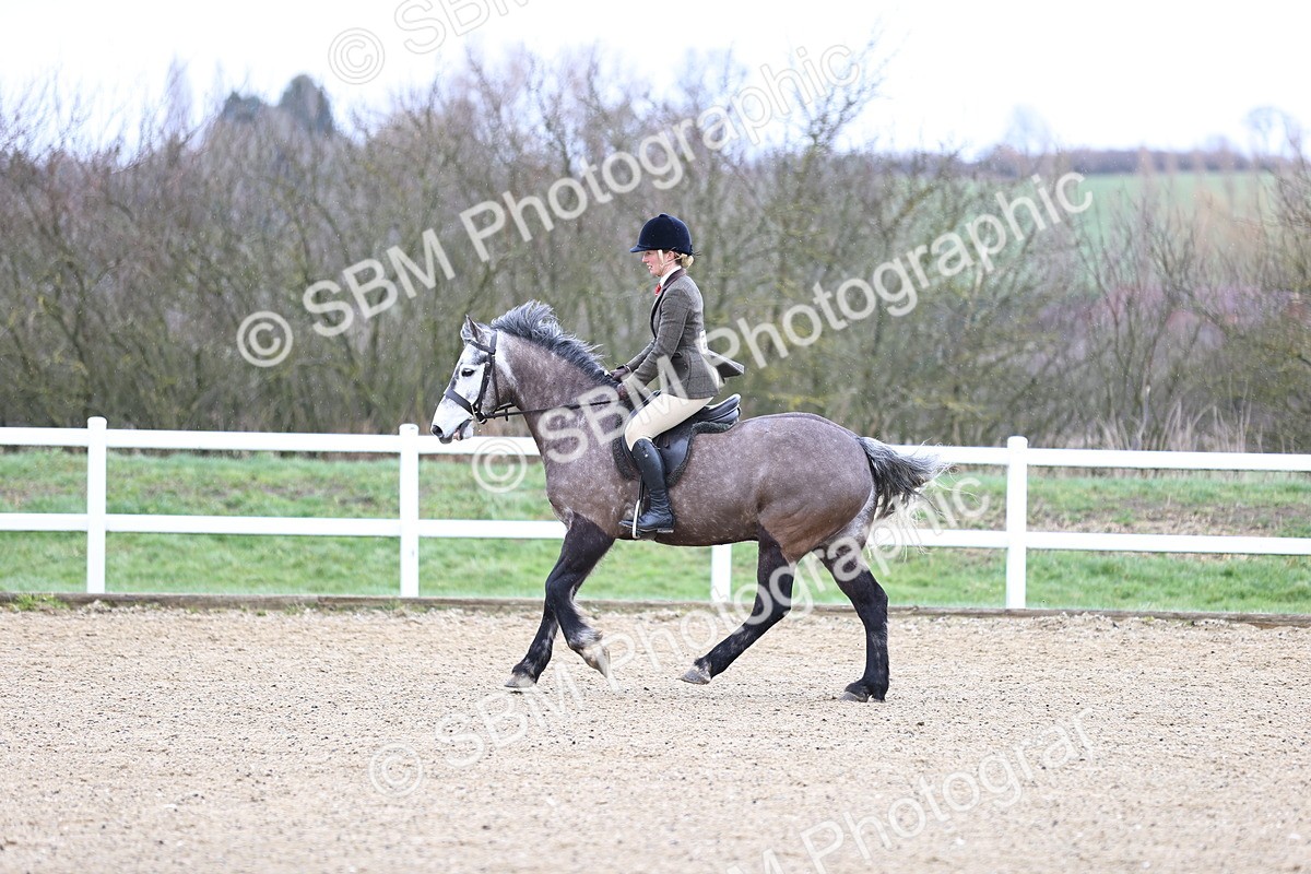 SBM_007584 - Class 31-32 - M&M Confined Novice Small-Large