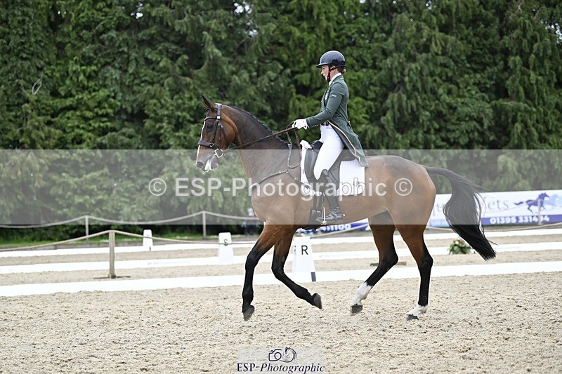 240523-153505-05251 - 436-IRENE_LEVA-Susie_Berry