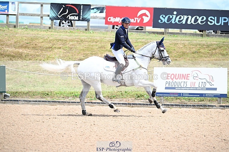 250720-142039-20361 - Cls 8, 3 star Big Tour Break til End