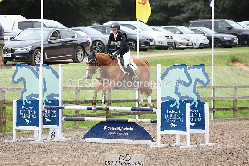 240803-105151-02029 - 065-Rachael_Hoskins-WAT_A_POPPET