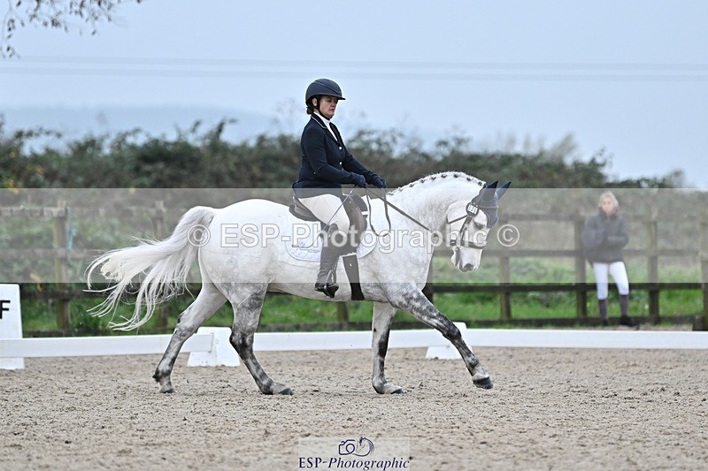 241103-144511-02618 - Novice 1 - 14.44 to 16.08