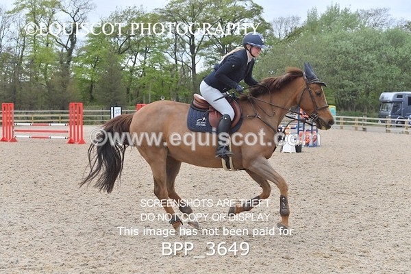 BPP_3649 - CLASS 4 - FRI - Senior BritiNovice/ 90cm Open
