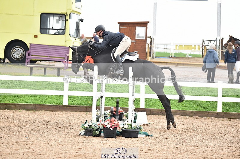 231013A-095632-00878 - Cls 6 British Novice & 90cm Open