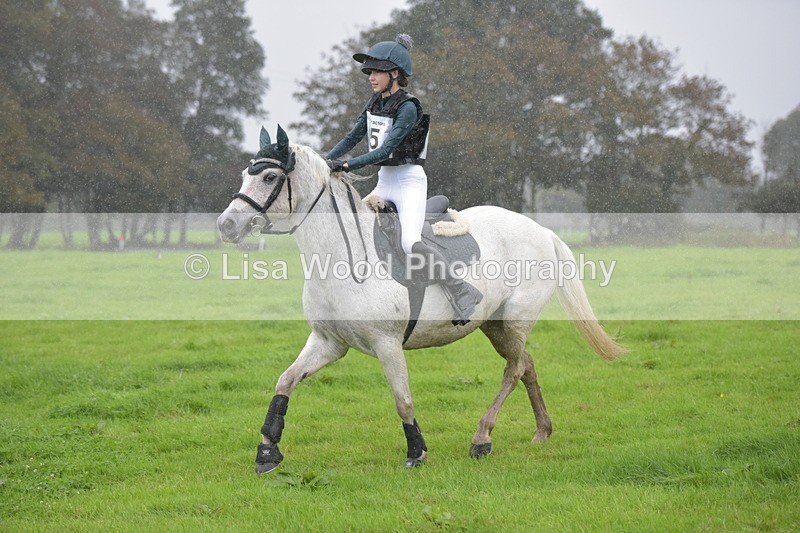 RAY_9357 - Class 1: 65cm: Ski Jump