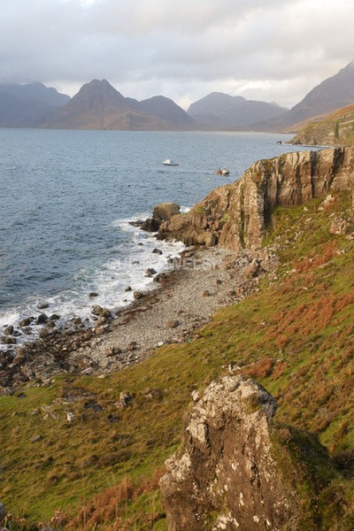 10 - SCOTLAND ABOVE THE FORTH