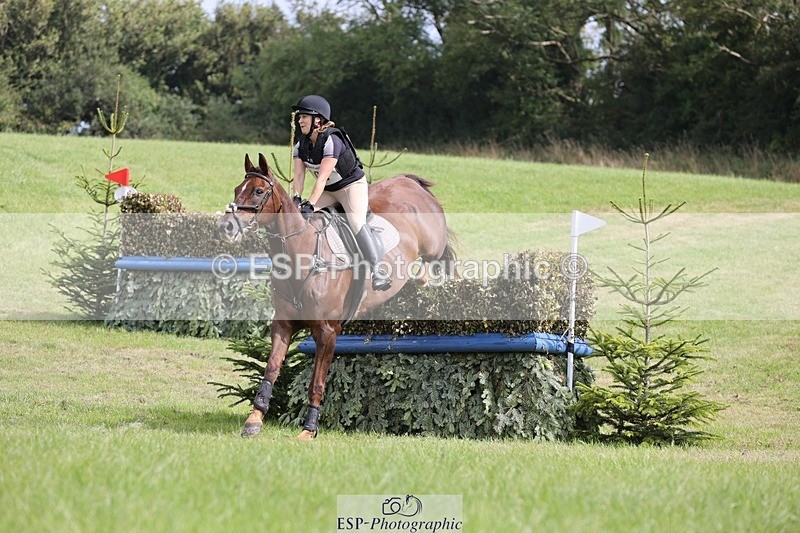 240831A-111621-01027 - 107-Emma.Saunders-HOSHI