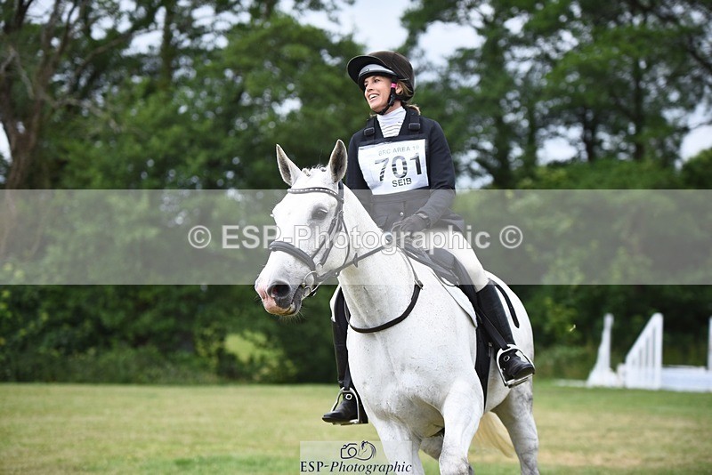 240630-144630-02316 - 701-Gillian_Moleworth-Annagh_Darcy