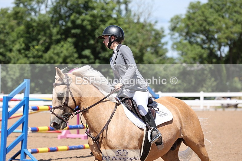 240629A-135954-06637 - Cls 19 Foxhunter and 1.10m Open