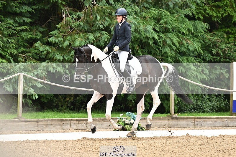 240811-111926-05145 - 189-Emma.Jenkinson-Fleur.C