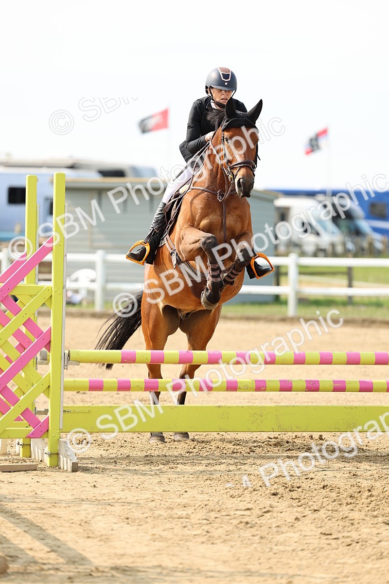 SBM_003949 - Class 15 - Clear Round