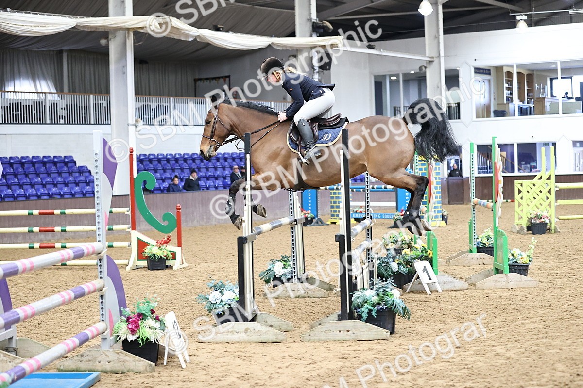SBM_005890 - Class 16 - Senior Newcomers - 1.10m Open