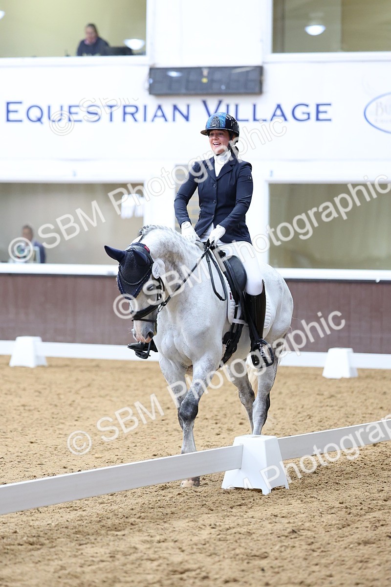 SBM_015931 - Class 15 - Novice FSM - 9.50 - 11.10