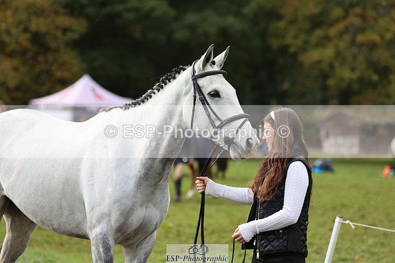 251026A-120734-25901 - F-451-Olivia.Clothier