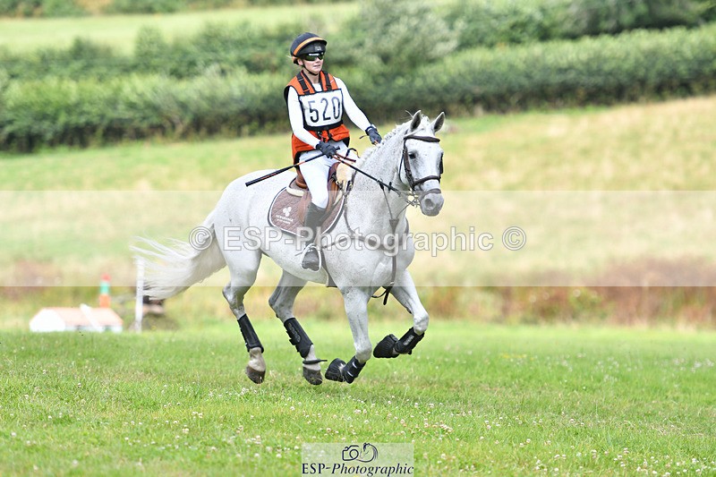 240804-134902-14987 - 520-Honor_Redhouse-GAGA_LADY