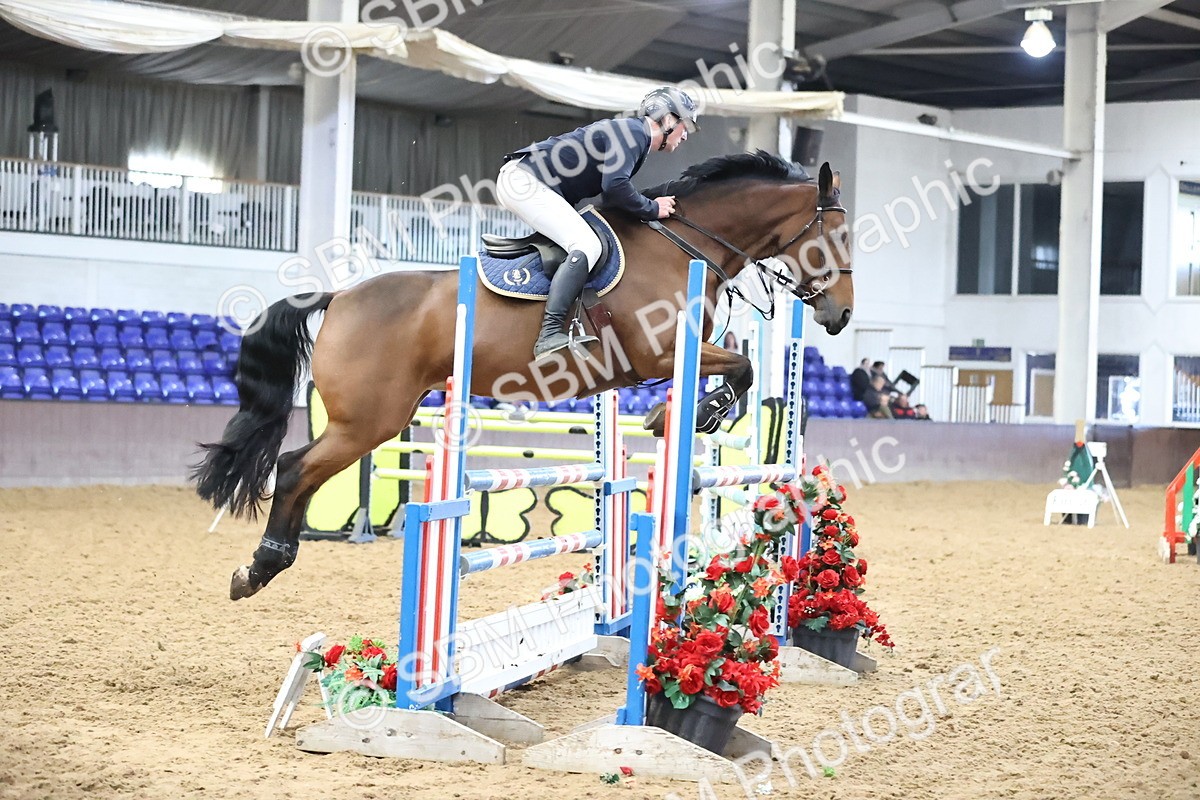 SBM_003902 - Class 12 - Senior Foxhunter 1.20m