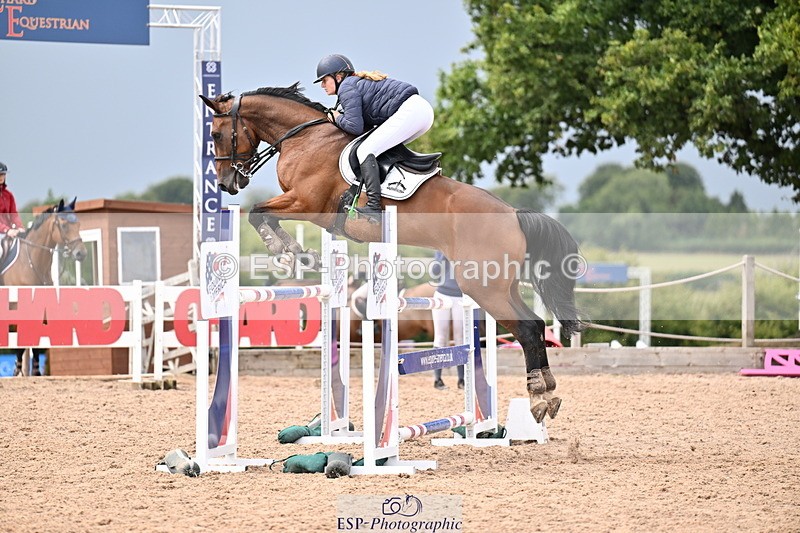 250827B-142126-00716 - Cls 6 Snr Fox 1.20m & Cls 7 1.30m