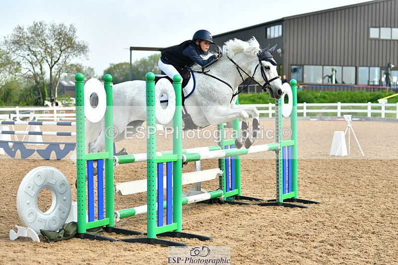 230514A-101732-02214 - Cls 22 Pony Discovery & 90cm Open