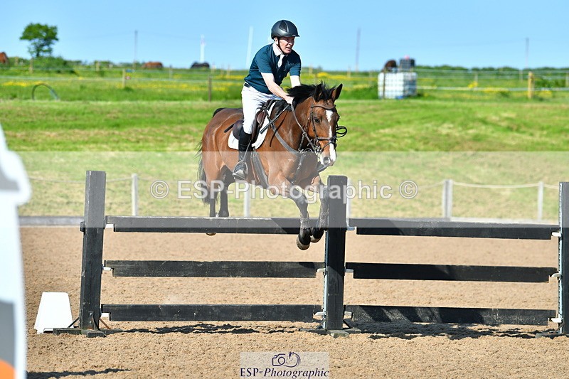 230527A-170735-05498 - Cls 20 Chard 1.10m Speed Derby