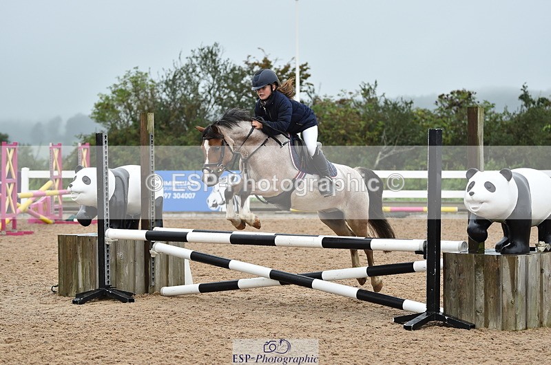 220829A-163210-00254 - 70cm Classes 3a 3b & 4