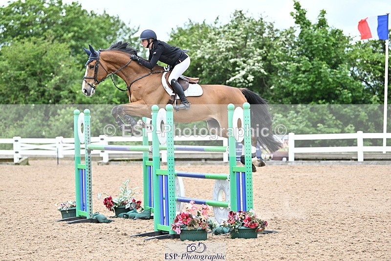 240523A-135716-01966 - Cls 5 National 1.30m