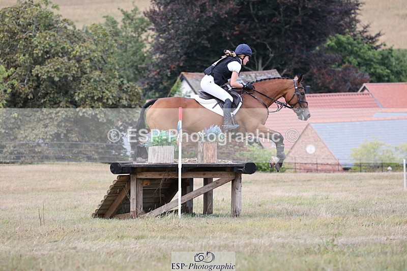 250802A-174837-08610 - H-362-Anna.Ingvaldson-LISHEENABRONE.MILLY