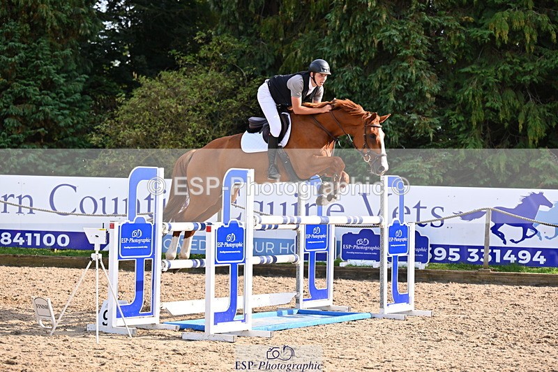 250817A-172300-05209 - Cls 24 Snr Foxhunter