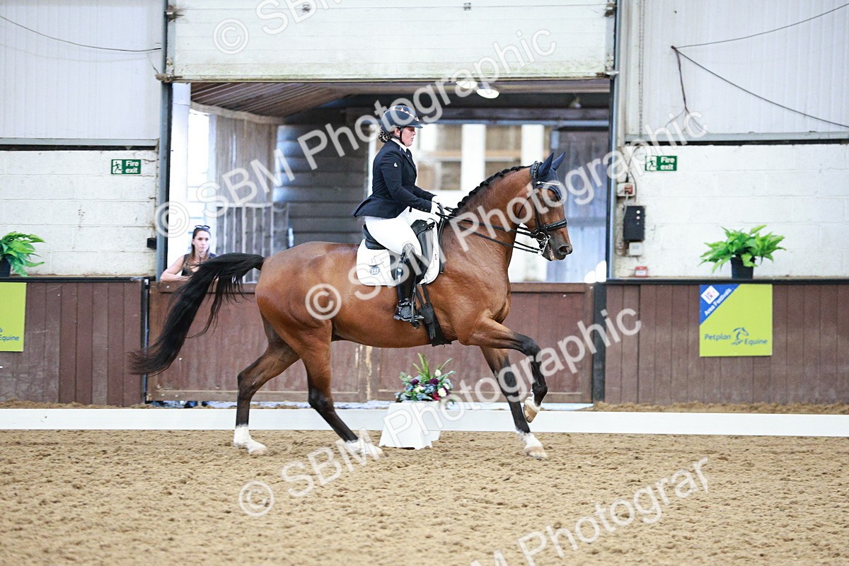 SBM_006583 - Class 16 - Advanced Medium 5 - 16.02-17.22