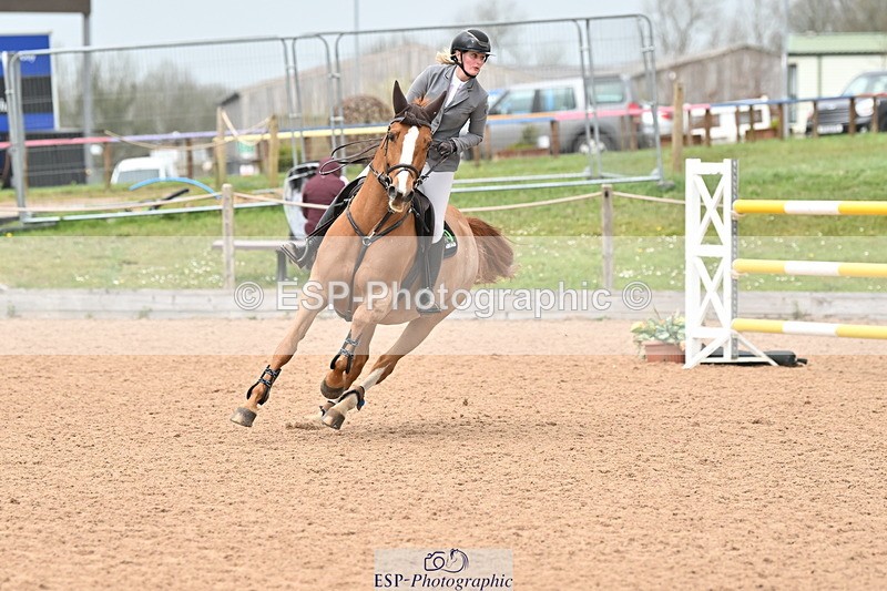 240405A-141441-01902 - Cls 5 National 1.30m Open