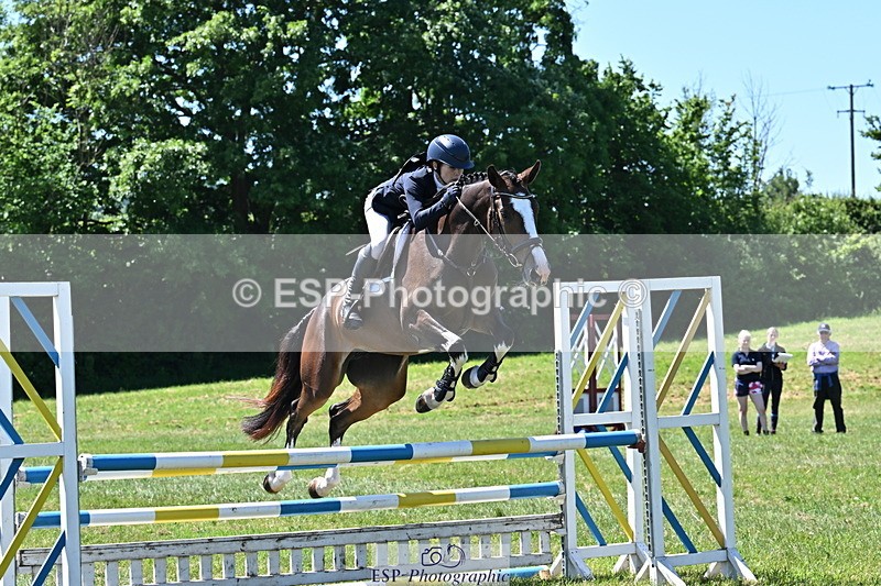 250522B-124939-02193 - 162-PRICELESS-Helen.du.Heaume