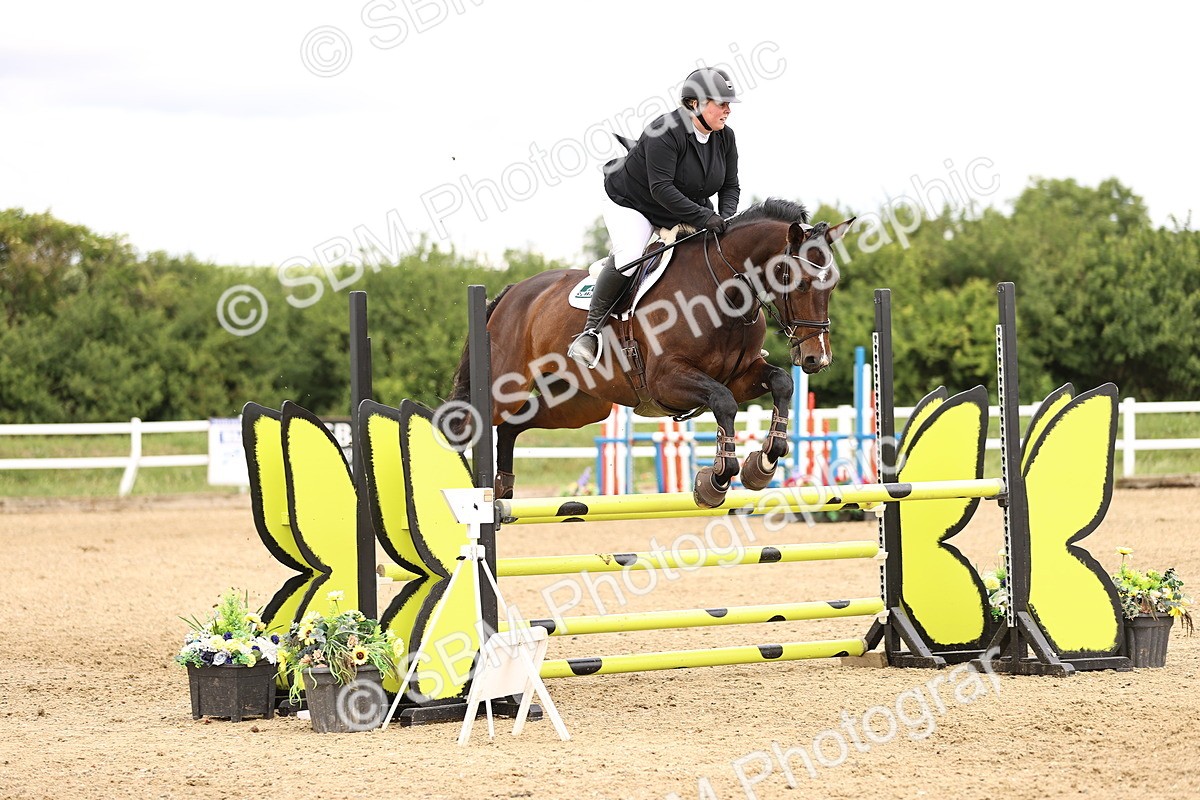 SBM_007371 - Class 18 - Senior 1.05m