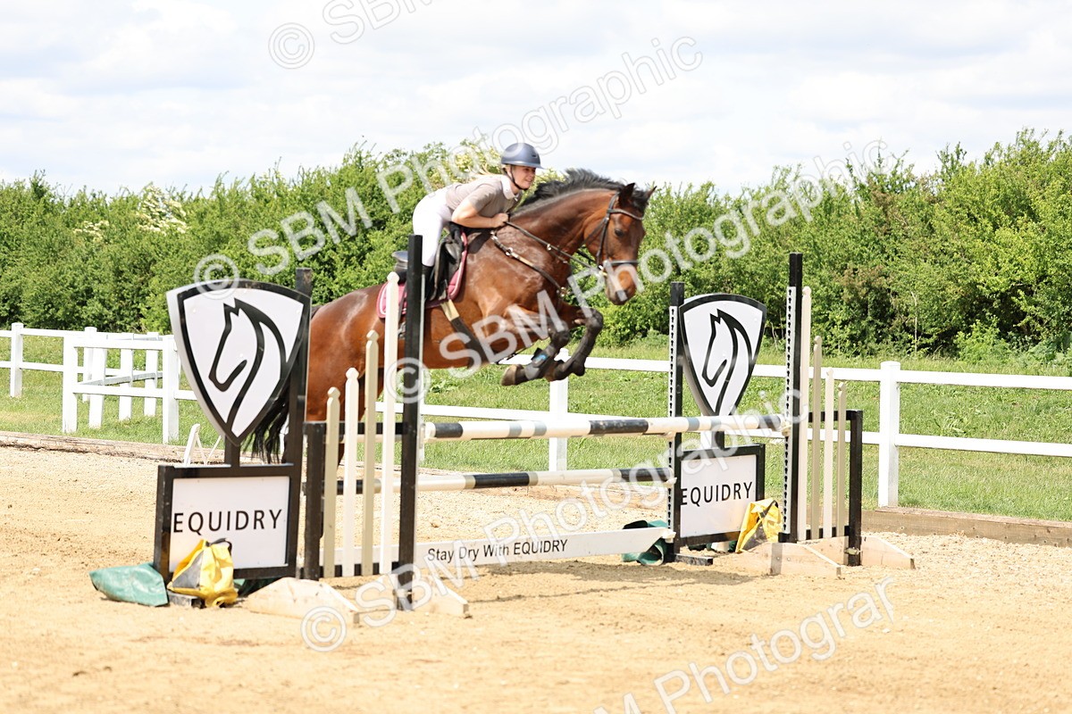 SBM_005080 - Class 18 - Senior 1.05m Open