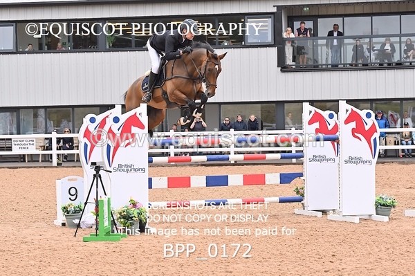BPP_0172 - CLASS 25 SUN HOYS Redpost Equestrian Senior Foxhunter Second Round