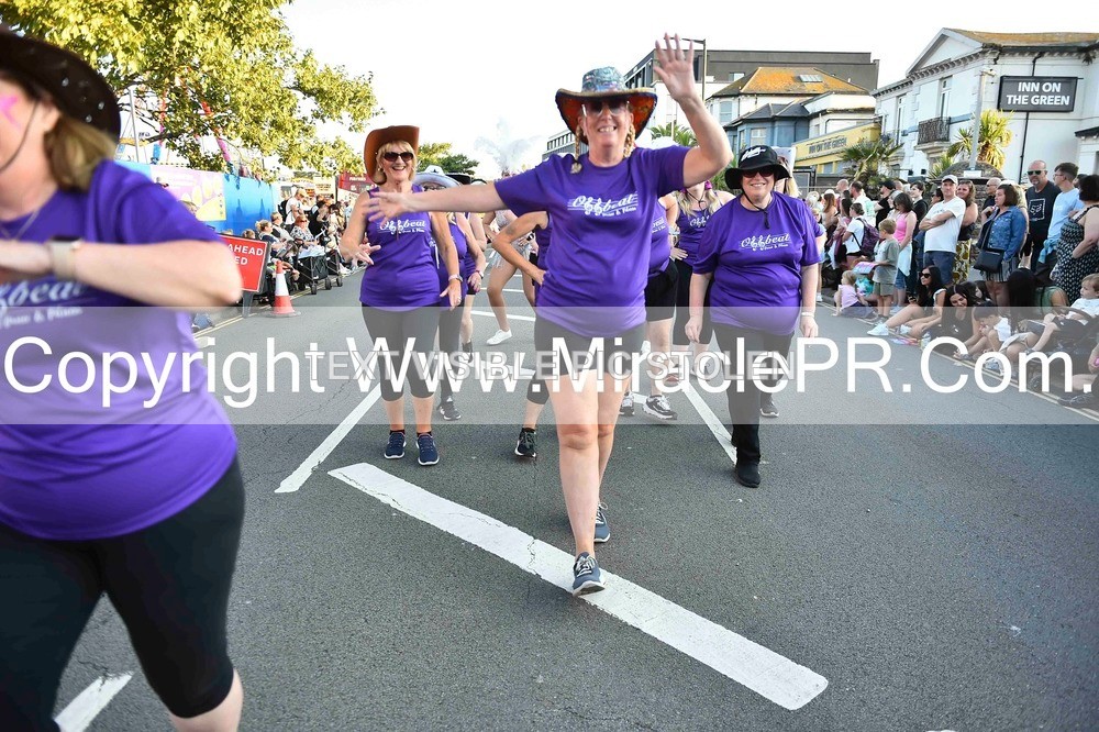 SH4_3809 - Carnival Procession.