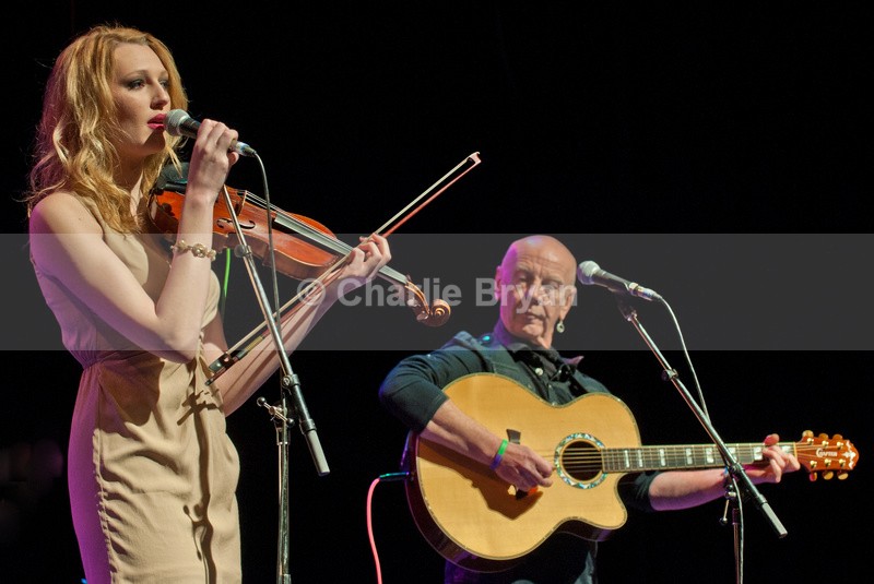 Rosie Carson & Kevin Dempsey - Fairport Conventions Winter Tour 2015
