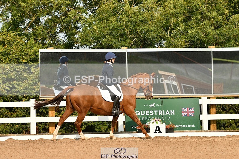 250817-091819-06853 - 076-Melanie.HaslockMinnie.I