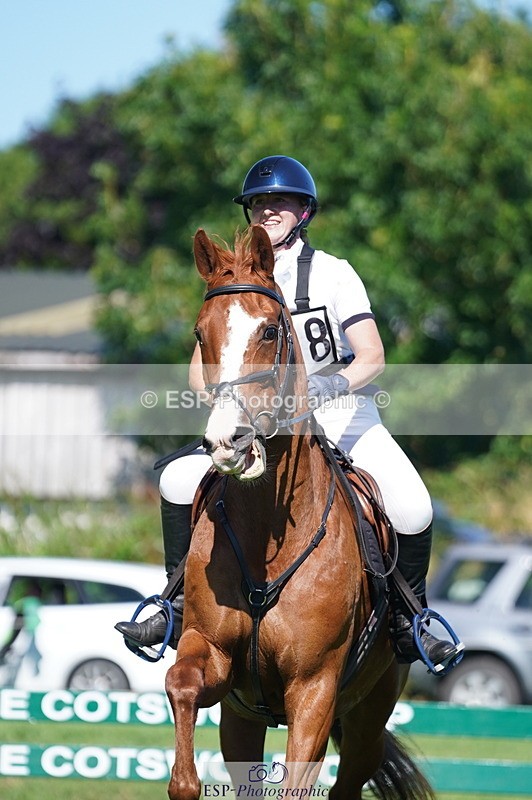 240811A-160826-06195 - 458-