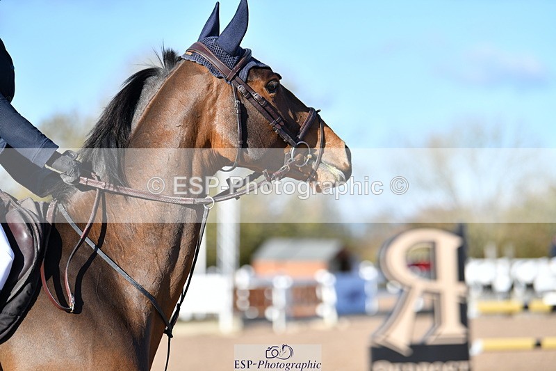 231110A-135448-00706 - Cls 5 Newcomers & 1.10m Open