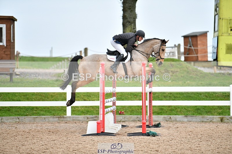 240124A-125430-00582 - Cls 3 Newcomers & 1.10m Open