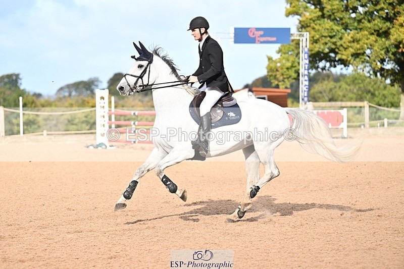 251005-101309-02698 - Cls 15 Foxhunter and 1.20m
