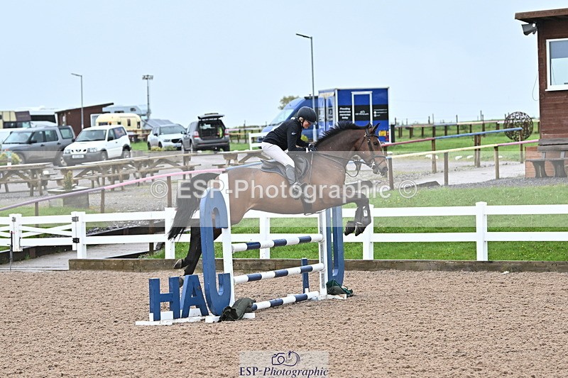 240501A-092441-00025 - Cls 3 British Novice and 90cm Open