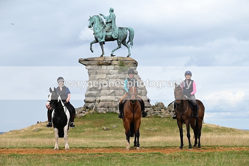 DSC_7861 - Time at Statue 13:16 to 13:52