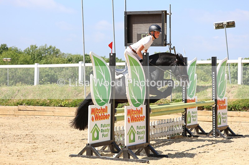 3E7A9678 - Class 8: Senior 80cm