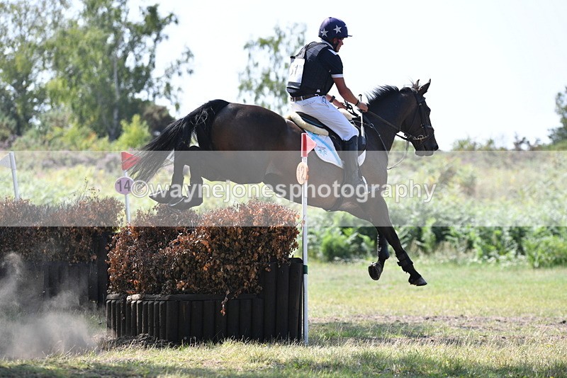 WJ5_3338 - XC Time 13:30 to 14:00