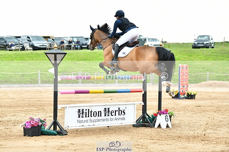 230720A-153244-03922 - Cls 9, 2 Star Big 1.40m Start to break