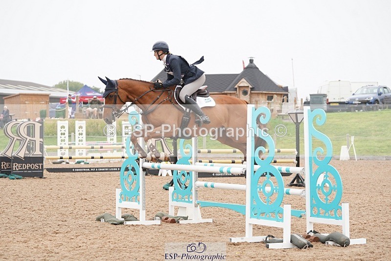 240901A-121850-07441 - 310-Lucinda.Mesquita-UNNAMED.(819404)