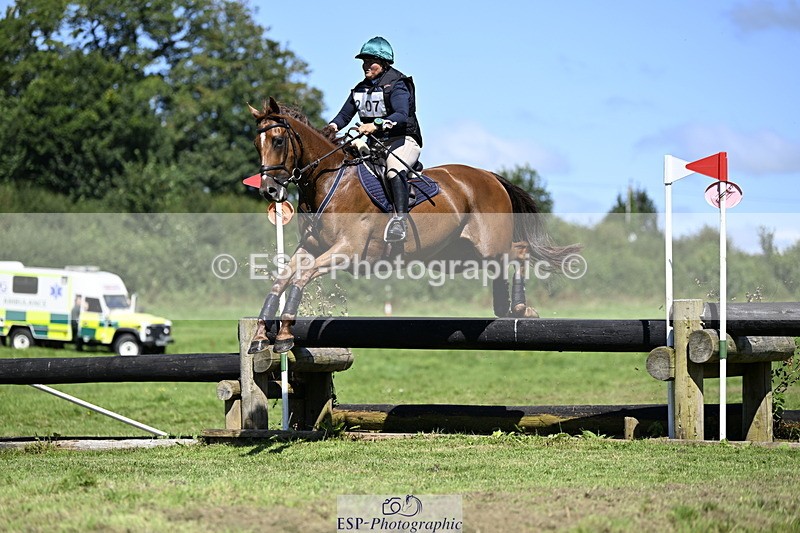 240811A-142609-04547 - 207-